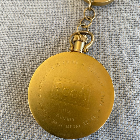 Timex Pooh watch - Picture 3 of 5
